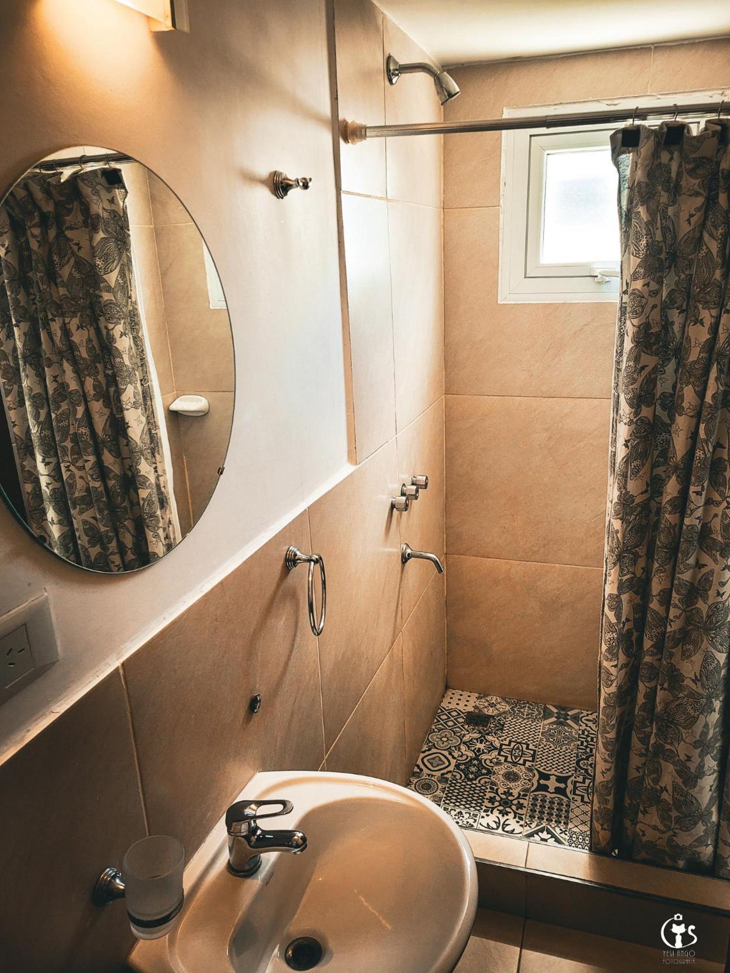 Dormis Aca Hotell Esquel Exteriör bild